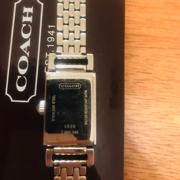 Coach watch - Picture 2 of 2